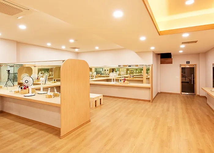 Dongbusan Hotel 4*